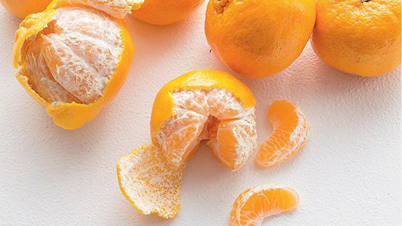 Мандарина зачем. Сушеный мандарин. Сухой апельсин. Вяленые мандарины. Апельсин сушеный.