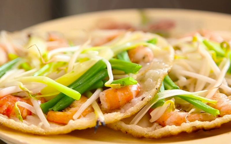 How to make Binh Dinh jumping shrimp pancakes with a delicious non-stick pan