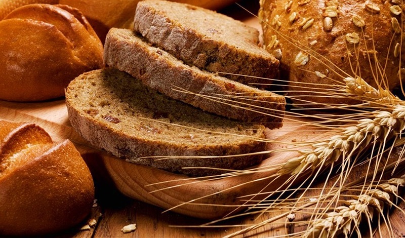 Nghe danh bánh mì đen đã lâu, bạn đã biết nó làm từ gì chưa?