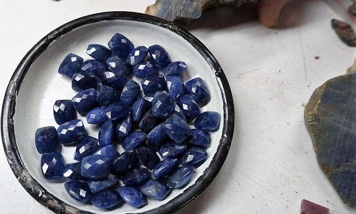 Sapphires 