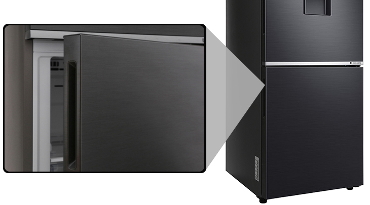 Đánh giá tổng quan tủ lạnh Samsung Inverter 307 lít RB30N4180B1/SV > Tay nắm cửa tủ - Tủ lạnh Samsung Inverter 307 lít RB30N4180B1/SV