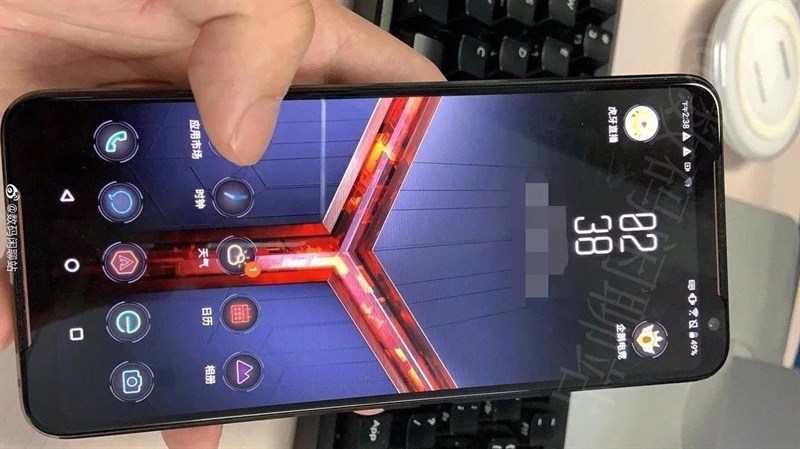 ROG Phone 2 lộ ảnh thực tế kèm một số thông tin quan trọng ROG Phone 2 lộ ảnh thực tế kèm một số thông tin quan trọng