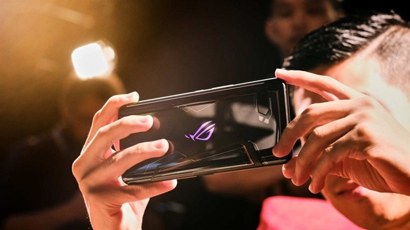 ASUS ROG Phone 2 ASUS ROG Phone 2