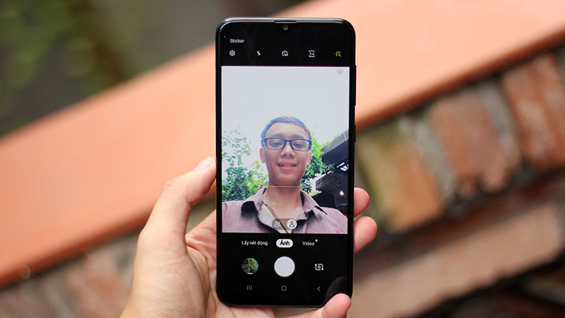 Trên tay Galaxy A20