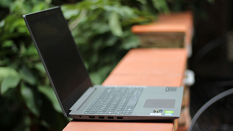 Đánh giá Lenovo Ideapad S145