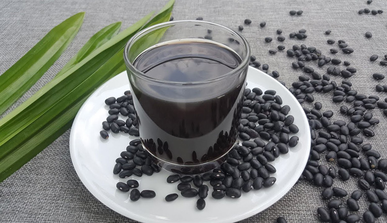 Nước đậu đen để qua đêm có uống được không?