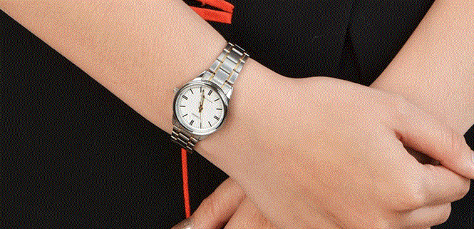 Mách bạn cách đeo đồng hồ đúng cách, đúng vị trí, chuẩn nhất