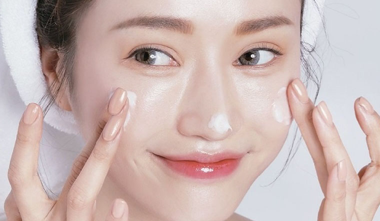Rửa mặt đúng cách: bí quyết cho làn da khoẻ đẹp