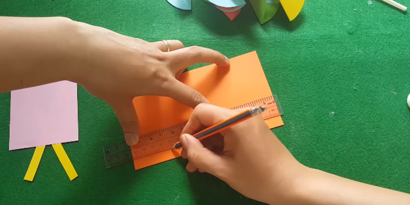 Hướng dẫn làm lồng đèn trung thu bằng giấy cực xinh, nhiều màu sắc 