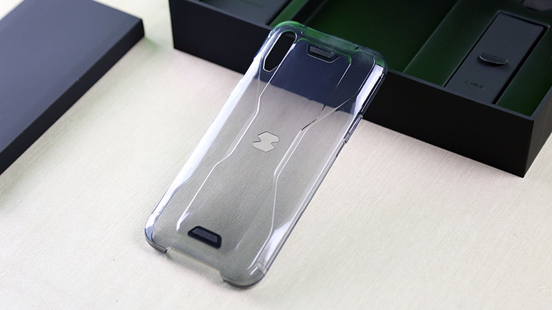 Đập hộp Xiaomi Black Shark 2 phiên bản cao cấp nhất: Vừa đẹp vừa sang - ảnh 6 Đập hộp Xiaomi Black Shark 2 phiên bản cao cấp nhất: Vừa đẹp vừa sang - ảnh 6