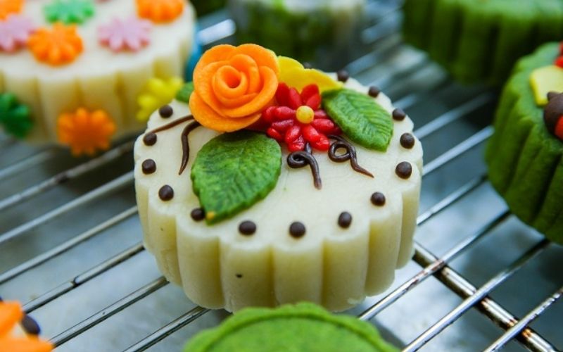 How to make a modern, unique way to make floating flower moon cakes