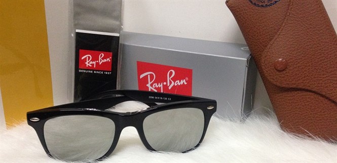 Cách nhận biết mắt kính RayBan hàng xịn, chính hãng