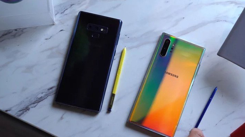 Đánh giá thiết kế Galaxy Note 10: Gần mức hoàn hảo nhưng 'ngón tay cái vô dụng' Đánh giá thiết kế Galaxy Note 10: Gần mức hoàn hảo nhưng 'ngón tay cái vô dụng'