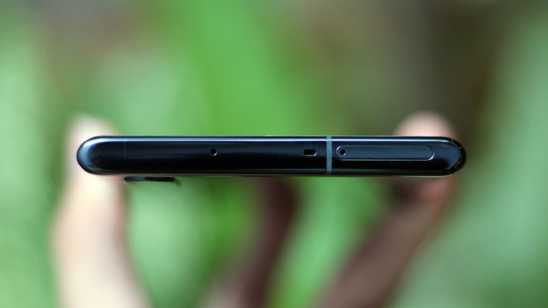 Trên tay Galaxy Note 10+ màu đen truyền thống Trên tay Galaxy Note 10+ màu đen truyền thống