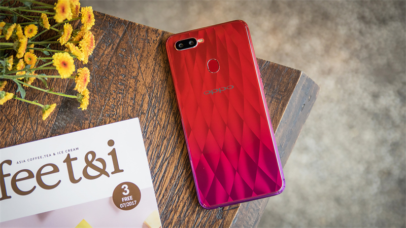 OPPO giảm giá đến 2 triệu OPPO giảm giá đến 2 triệu