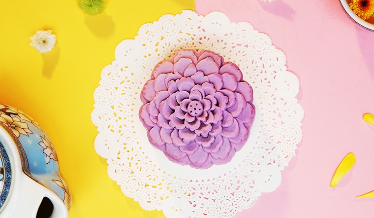 Tím lịm tìm sim cùng bánh trung thu khoai môn nhân mochi độc lạ