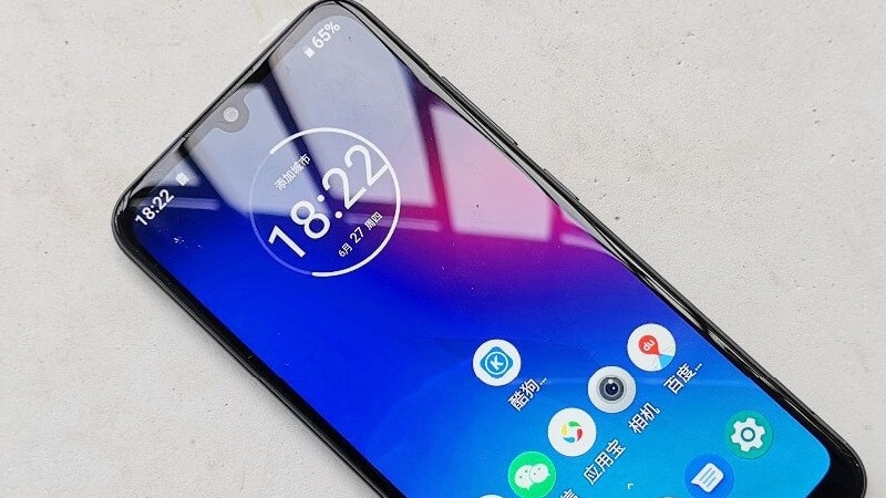 Moto E6 Plus với màn hình giọt nước lộ ảnh thực tế