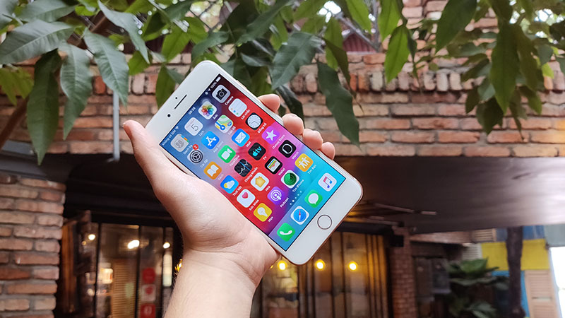 Đánh giá chi tiết iPhone 8 Plus sau gần 4 năm: Vẫn mướt mườn mượt!