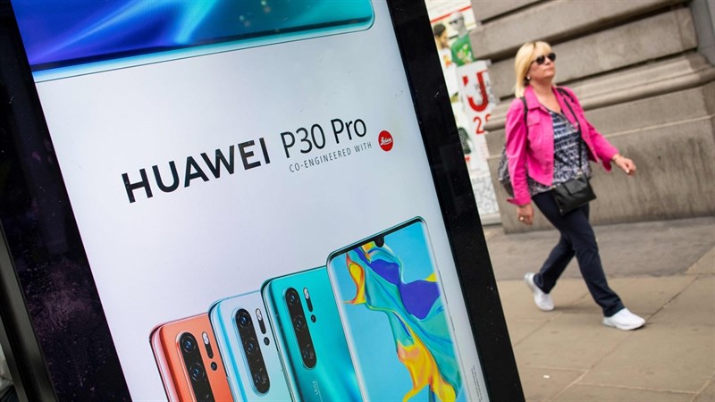 Quảng bá sản phẩm cũ của Huawei ở nước ngoài
