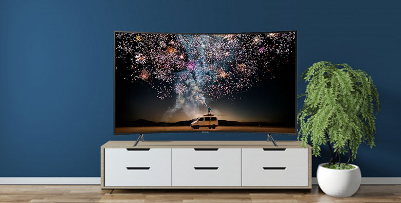 Đánh giá dòng Smart TV màn hình cong 4K RU7300 - Tổng quan