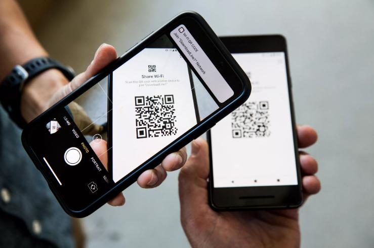 Hướng dẫn cách kết nối và chia sẻ wifi bằng mã QR trên smartphone