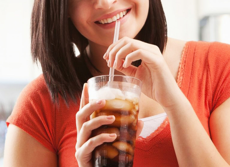 Tác hại khi uống coca thường xuyên, không phải ai cũng biết