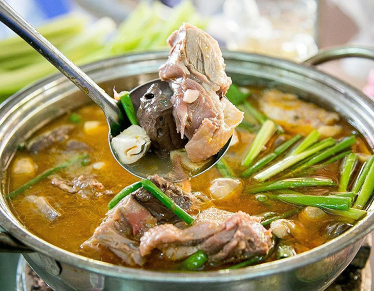 Bước 3 Nấu nước lèo Bánh canh bột xắt thịt vịt