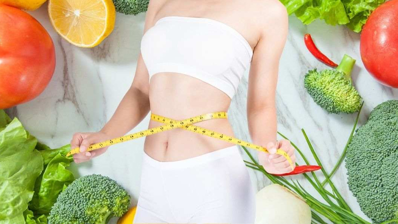 Bên cạnh tập luyện thì chế độ ăn khoa học cũng giúp giảm mỡ bụng