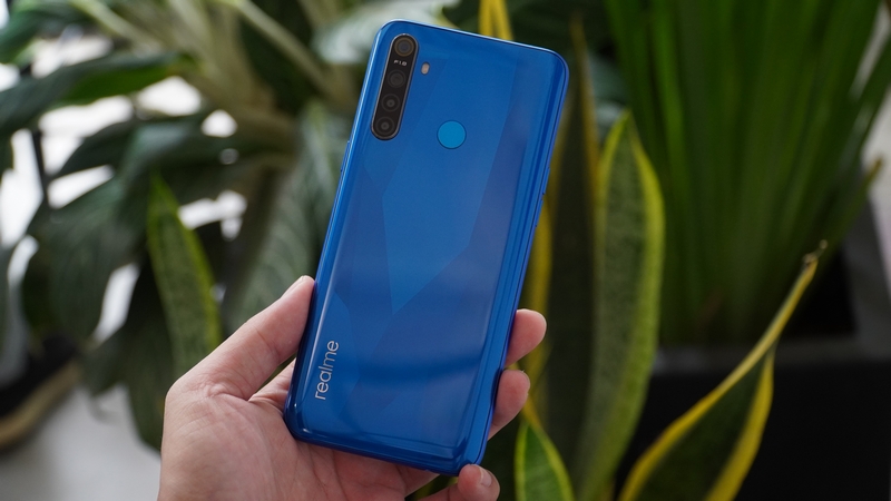 Trên tay & đánh giá nhanh Realme 5: Giá dưới 5 triệu nhưng quá nhiều ưu điểm! - ảnh 11 Trên tay & đánh giá nhanh Realme 5: Giá dưới 5 triệu nhưng quá nhiều ưu điểm! - ảnh 11