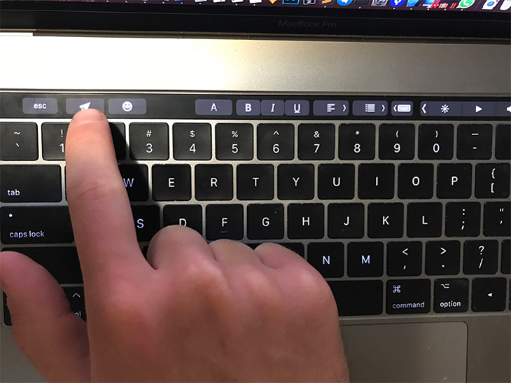 Tìm hiểu Touch Bar trên MacBook