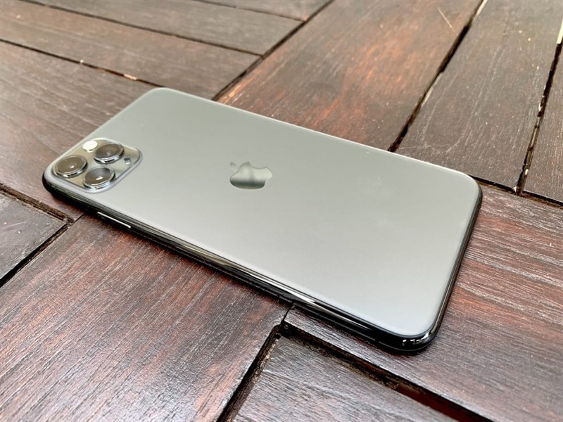 iPhone 11 có hệ thống quản lý năng lượng mới để giảm tác động đến hiệu năng khi pin bị chai