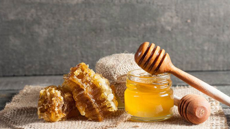 Cách dùng và lưu ý khi sử dụng mật ong