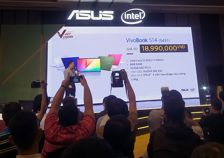 ASUS ra mắt VivoBook S15/S14: core i7 8th, 512GB SSD, mở khóa khuôn mặt 3D > VivoBook S15/S14: core i7 8th, 512GB SSD camera 3D hồng ngoại