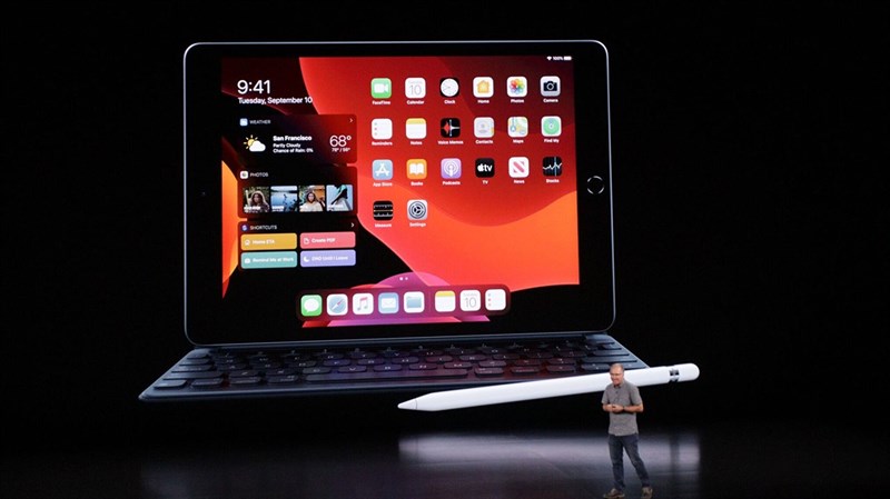 ‘Mổ xẻ’ iPad 7 10.2 inch: Bộ nhớ RAM 3GB, pin 8.227 mAh ‘Mổ xẻ’ iPad 7 10.2 inch: Bộ nhớ RAM 3GB, pin 8.227 mAh