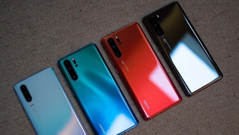 Doanh số smartphone Huawei sẽ vượt mốc 300 triệu chiếc nếu lệnh cấm của Mỹ được dỡ bỏ Doanh số smartphone Huawei sẽ vượt mốc 300 triệu chiếc nếu lệnh cấm của Mỹ được dỡ bỏ
