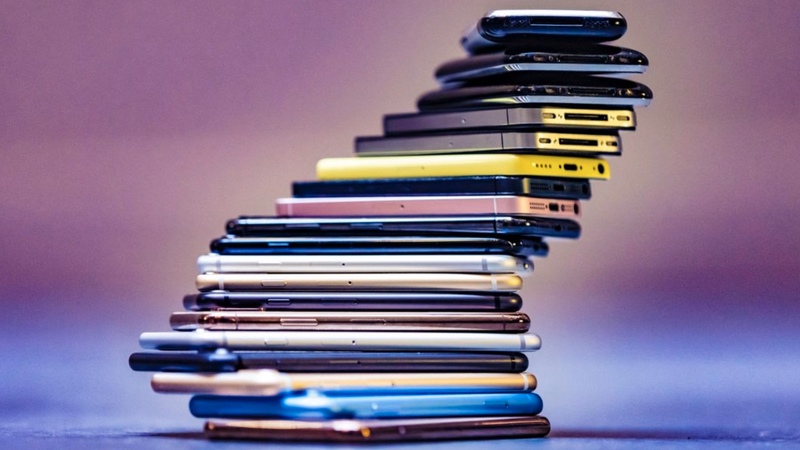iPhone iPhone