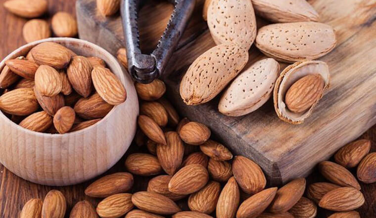 Almond là gì? Công dụng và những lưu ý khi sử dụng Almond