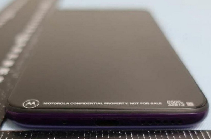 Motorola One Macro lộ nhiều ảnh thực tế trước ngày ra mắt