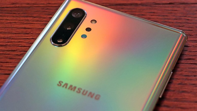 Samsung sẽ sớm thử nghiệm ống kính tiềm vọng, hỗ trợ zoom quang 5x cho Galaxy S11 Samsung sẽ sớm thử nghiệm ống kính tiềm vọng, hỗ trợ zoom quang 5x cho Galaxy S11