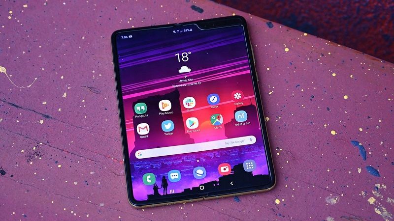 Nếu có xài Galaxy Fold hãy cẩn thận vì giá sửa màn hình sẽ khiến bạn 'hết hồn'! - ảnh 3 Nếu có xài Galaxy Fold hãy cẩn thận vì giá sửa màn hình sẽ khiến bạn 'hết hồn'! - ảnh 3