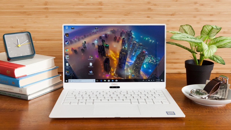 Laptop Dell giảm giá cuối tuần Laptop Dell giảm giá cuối tuần