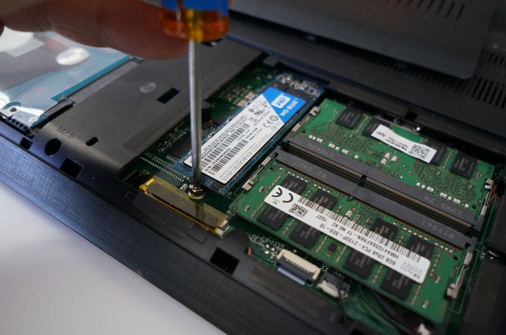 sử dụng ổ cứng SSD đúng cách để tránh hư hỏng