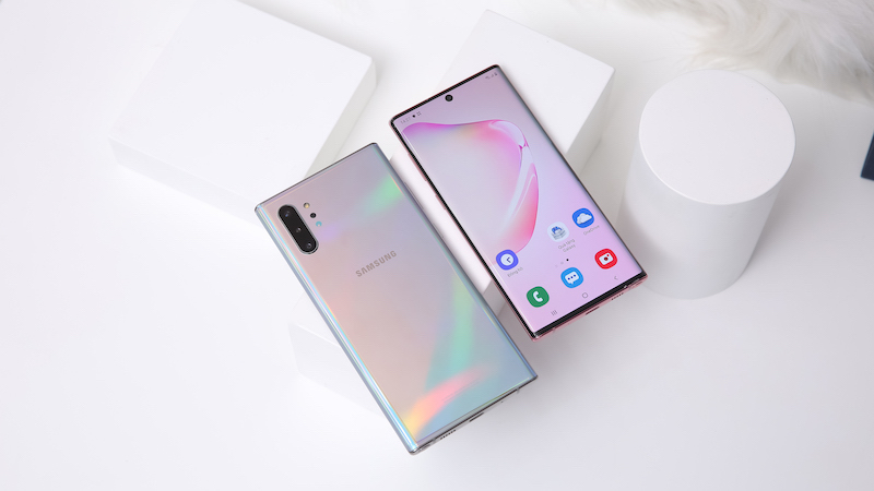 Galaxy Note 10 vs. Note 10+ Galaxy Note 10 với Note 10+