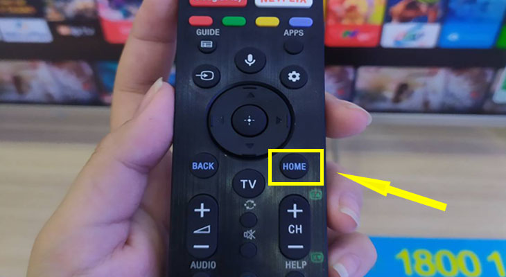 Nhấn vào nút home trên remote