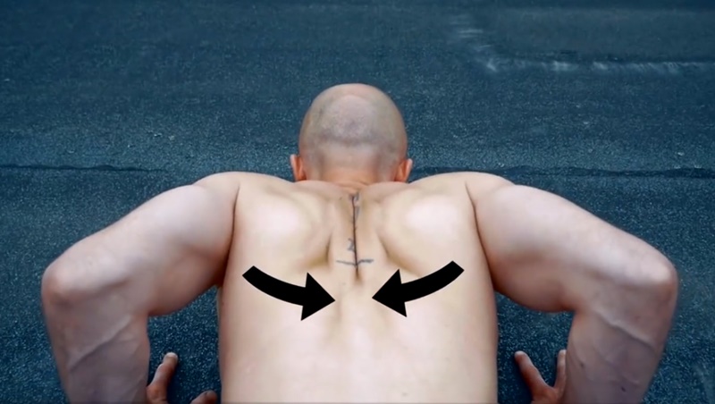 Chuyển động bả vai