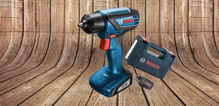 5 tiêu chí lựa chọn máy khoan cầm tay sử dụng pin sạc phù hợp