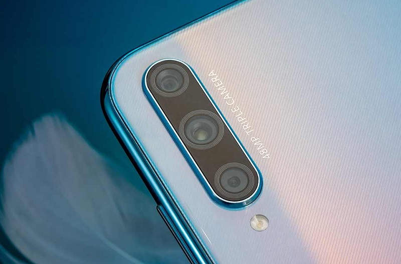 Honor 20 Lite sở hữu camera chính 48MP