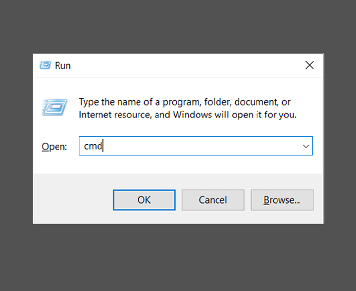 Nhấn Windows + R -> Nhập vào cmd -> Nhấn Enter