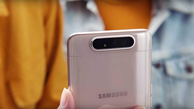 Samsung đã sẵn sàng tung ra thị trường smartphone tầm trung trang bị bộ nhớ RAM lên tới 10GB Samsung đã sẵn sàng tung ra thị trường smartphone tầm trung trang bị bộ nhớ RAM lên tới 10GB