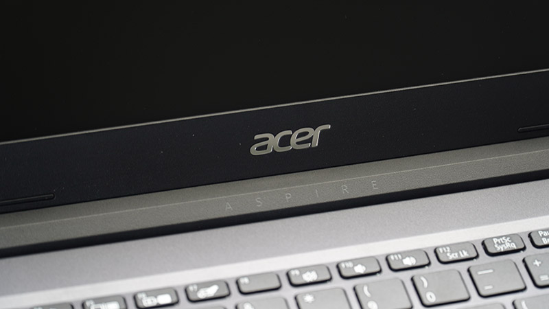 Đánh giá laptop Acer Aspire A315: Cấu hình đủ dùng, thời lượng pin dài